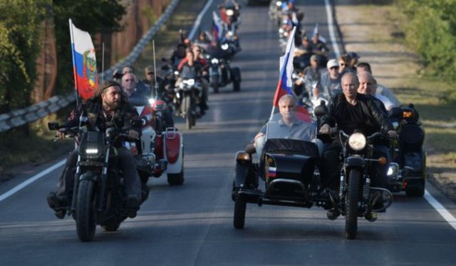 502742_russia_putin_the_biker_81543 3abdcf4aaa904c149b79fdcc41e8405e 676x394.jpg