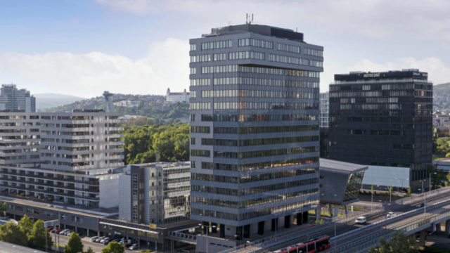 504403_spectrum_tower_00_hlavna foto 676x451.jpg