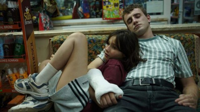 505717_aftersun 216159109 large_mail 676x380.jpg