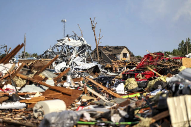 505839_severe_weather_texas_76722 676x451.jpg