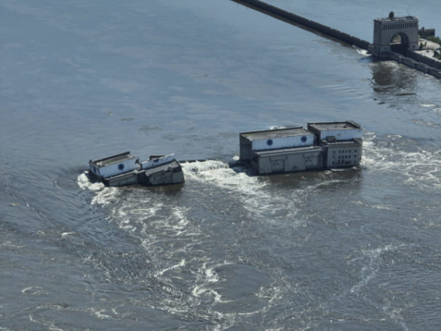 505864_correction_russia_ukraine_war_damaged_dam_38212 676x507.jpg