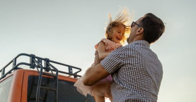 505940_fathers day 676x353.jpeg