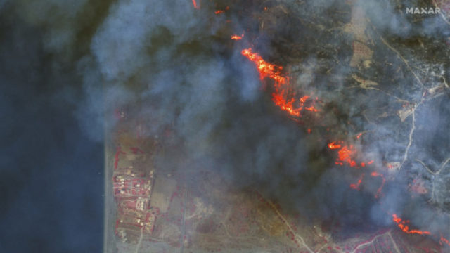 507786_greece_wildfires_44799 676x380.jpg