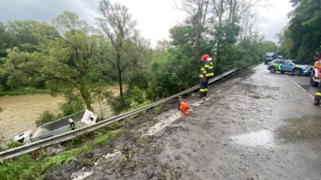 508355_363430812_598333192469608_4452992516852683023_n 676x507.jpg