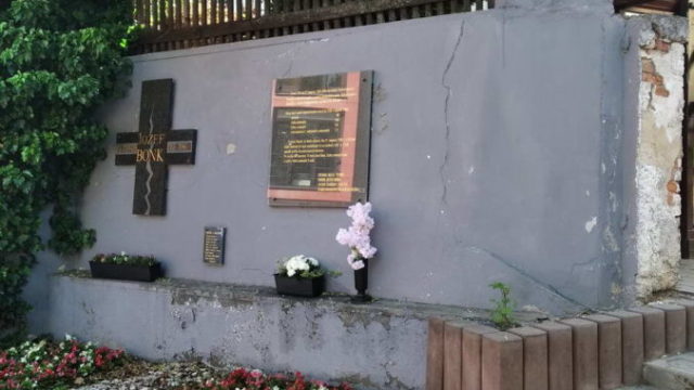 508994_368036886_323957786654338_3679475405382959283_n 676x444.jpg