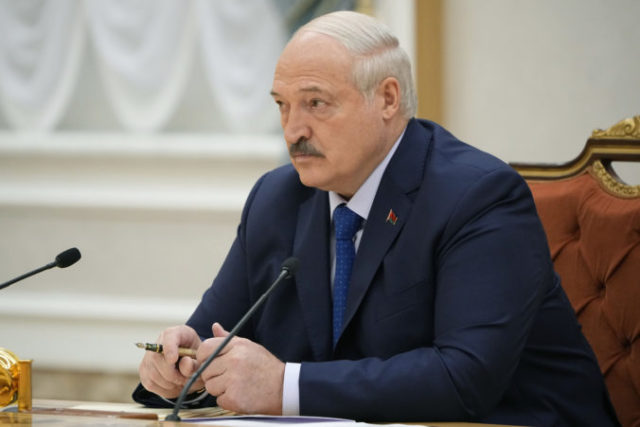 509649_belarus_lukashenko_05664 676x451.jpg