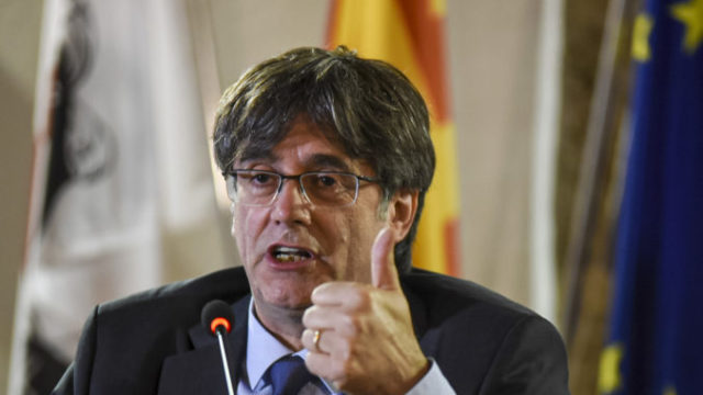 509893_italy_spain_puigdemont_56656 5f63ed60c44641839abbc7460a4d7a4f 676x448.jpg