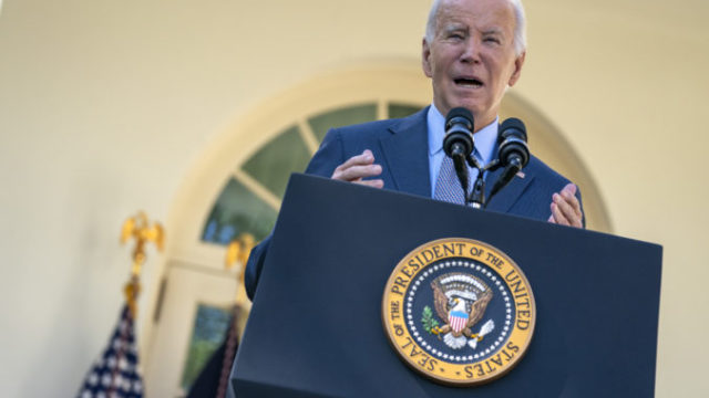 512159_biden_43551 676x451.jpg