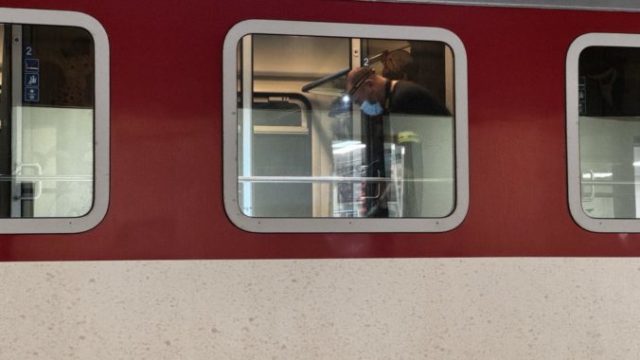 513487_vlak 676x380.jpg