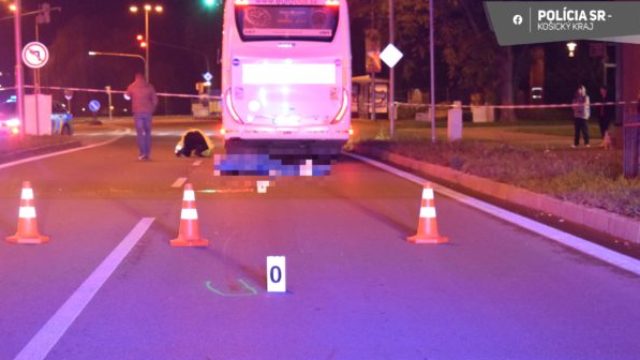 514173_autobus chodec 676x336.jpg