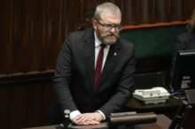 515833_poland_parliament_antisemitism_13281 676x450.jpg