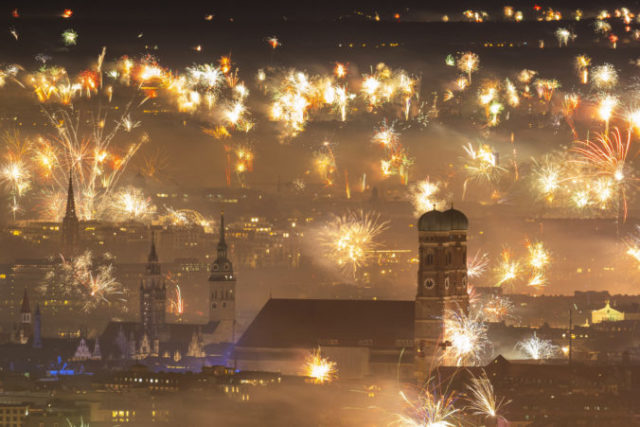 516848_germany_new_year_18860 676x451.jpg