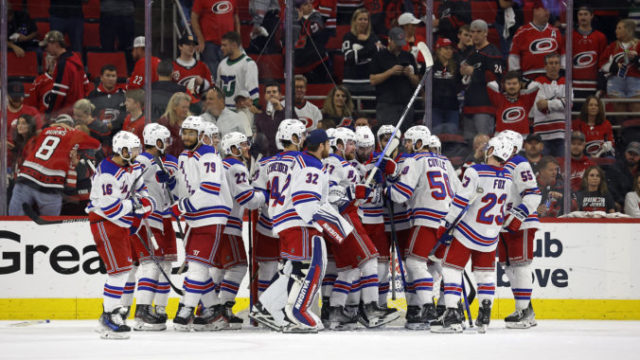 525553_rangers_hurricanes_hockey_67266 676x451.jpg