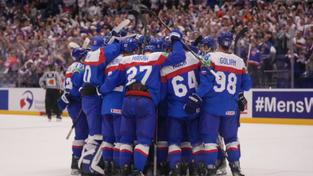 525963_czech_republic_ice_hockey_worlds_85889 676x451.jpg