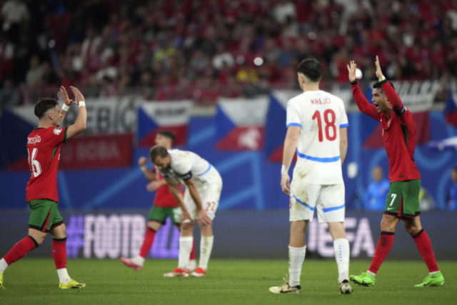 527885_euro_2024_soccer_portugal_czech_republic_91947 676x451.jpg