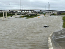 529096_tropical_weather_texas_68471 676x507.jpg