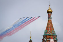 529885_russia_victory_day_parade_52016 676x451.jpg