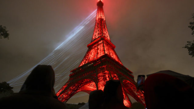 530201_paris_olympics_opening_ceremony_48375 676x451.jpg