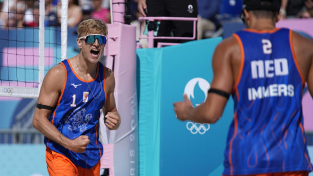 530284_paris_olympics_beach_volleyball_94309 676x451.jpg