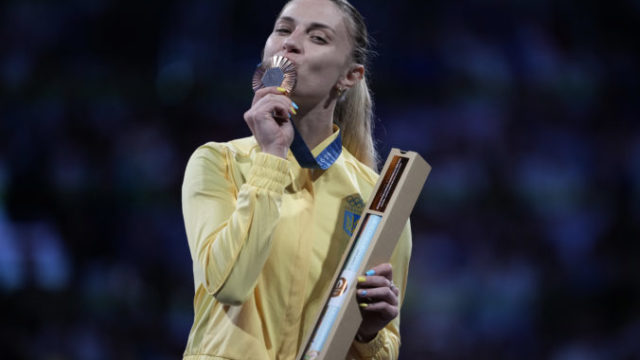 530398_paris_olympics_fencing_04524 676x451.jpg