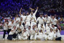 531233_paris_olympics_volleyball_30345 676x451.jpg