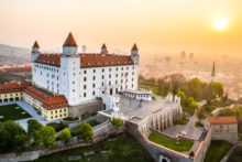 531582_z btb_bratislava_castle_c ms_agency 676x451.jpg