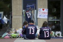 533219_blue_jackets_gaudreau_hockey_77152 676x451.jpg