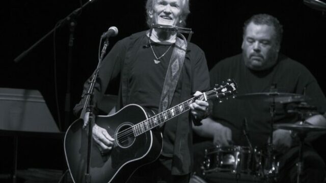 534094_obit_kris_kristofferson_31407 676x533.jpg