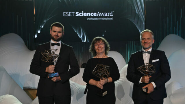 534651_laureati ocenenia eset science award 676x450.jpg