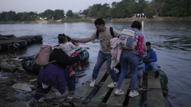 535575_guatemala_migrants_41630 676x451.jpg