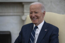 535693_biden_01950 676x451.jpg