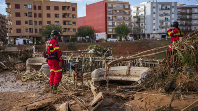 535790_spain_floods_07743 676x451.jpg