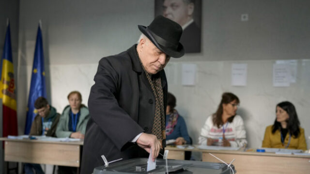 535813_moldova_election_74802 676x451.jpg