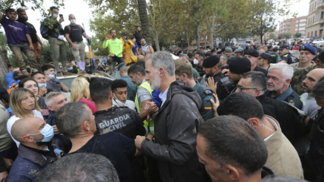 535842_spain_floods_11225 676x451.jpg