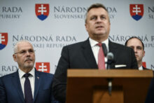 539183_sns7 676x451.jpg