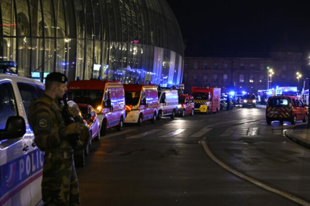 539242_france_tram_collision_23318 676x450.jpg