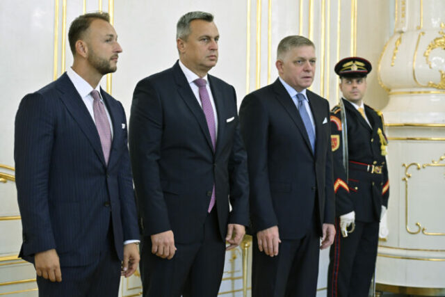 539523_matus sutaj estok andrej danko robert fico 676x451.jpg