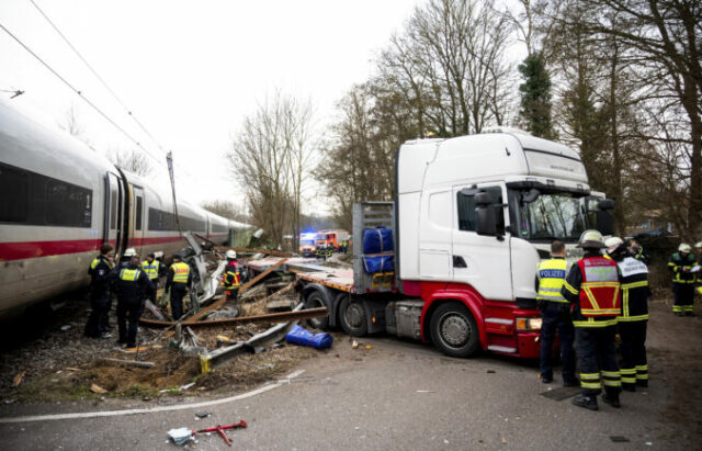 540839_germany_train_accident_87005 676x434.jpg