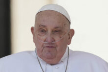 543410_vatican_pope_91969 676x451.jpg