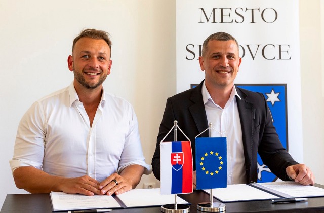 544114_estok secovce2.jpg