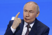 544209_russia_putin_46150 676x451.jpg
