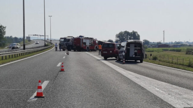 544213_croatia_bus_crash_09374 acdc9ef1dd88479fb998fc02d6ad8338 676x451.jpg