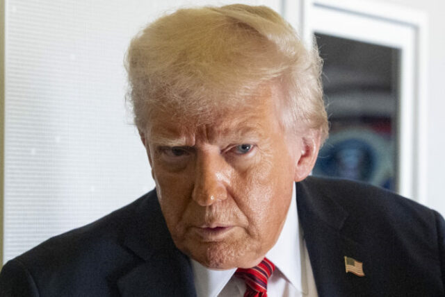 544613_trump_21195 676x452.jpg