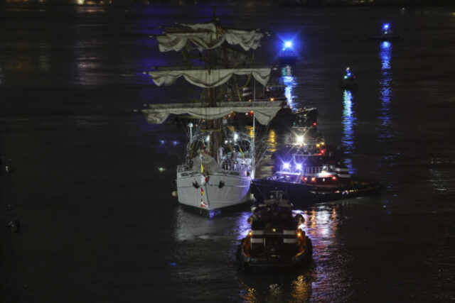 544736_brooklyn_bridge_collision_11886 676x451.jpg