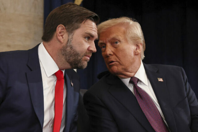 544776_trump_inauguration_96772 676x451.jpg