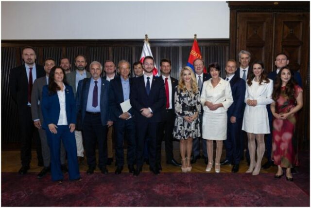 545623_titulka simkovicova 676x451.jpg