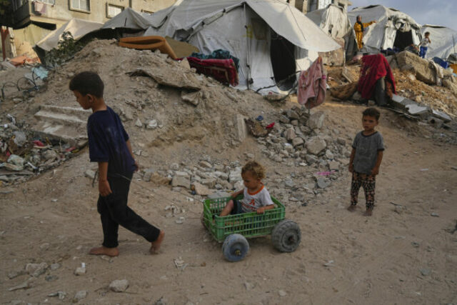 546173_aptopix_israel_palestinians_13269 676x451.jpg