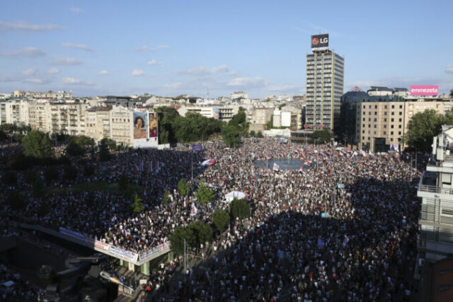 546389_serbia_protest_16201 676x451.jpg