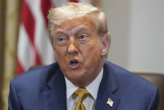 546835_trump_40503 676x451.jpg