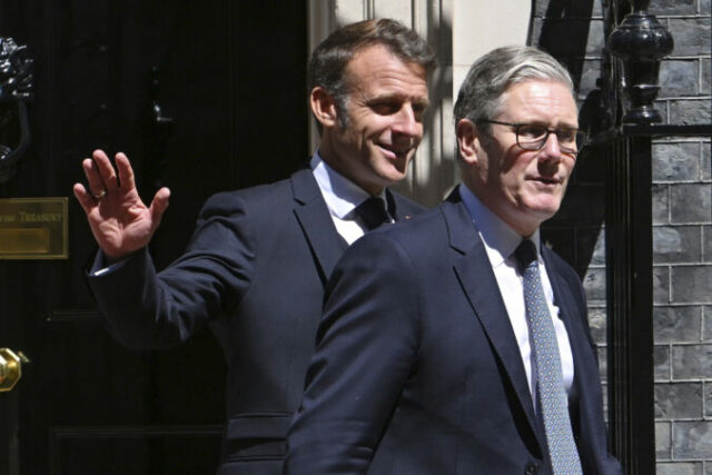 546912_britain_france_summit_81784 676x451.jpg